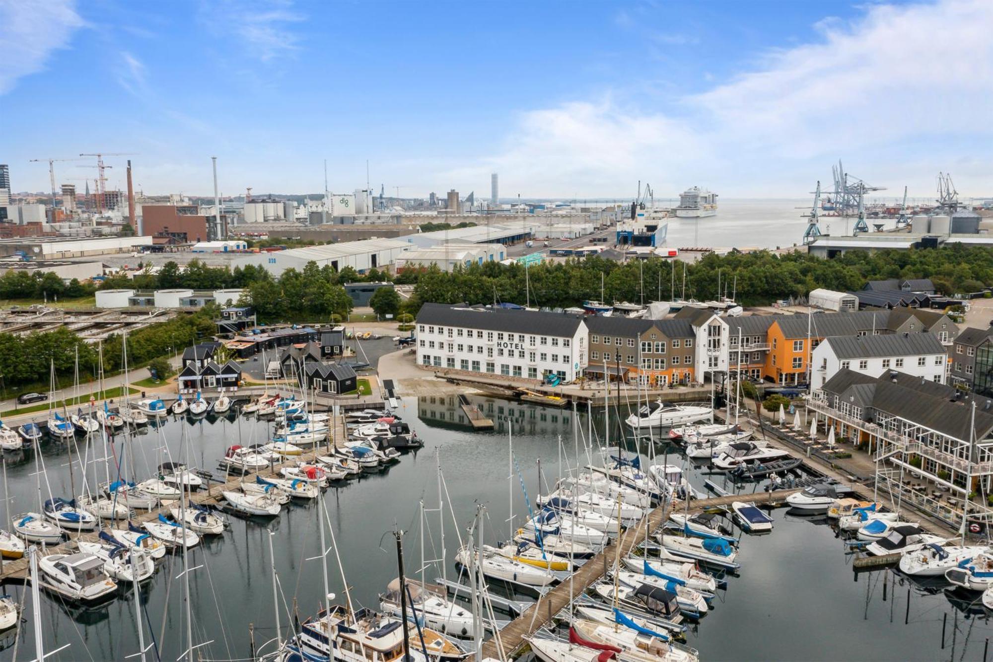 Bb-Hotel Aarhus Havnehotellet Bagian luar foto