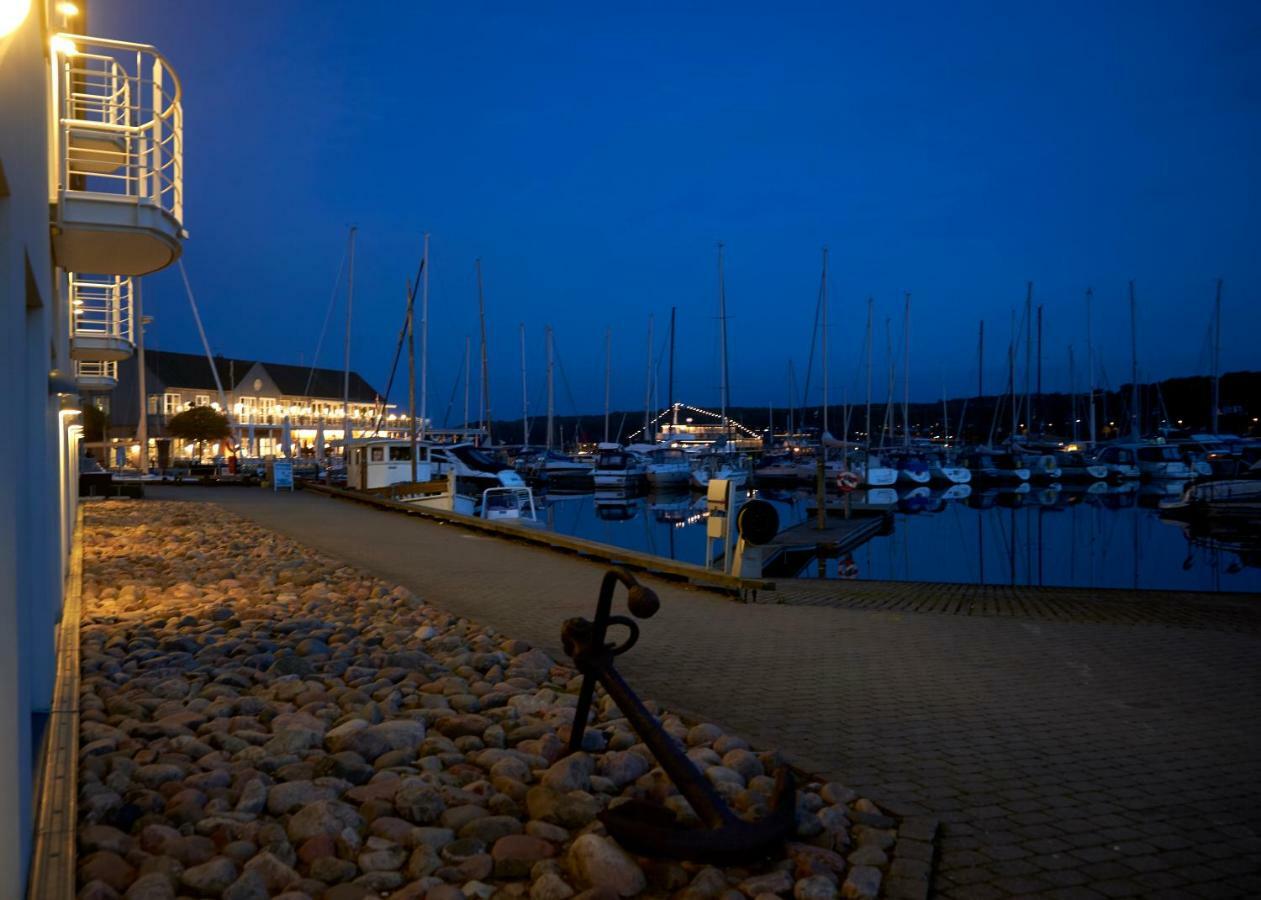 Bb-Hotel Aarhus Havnehotellet Bagian luar foto